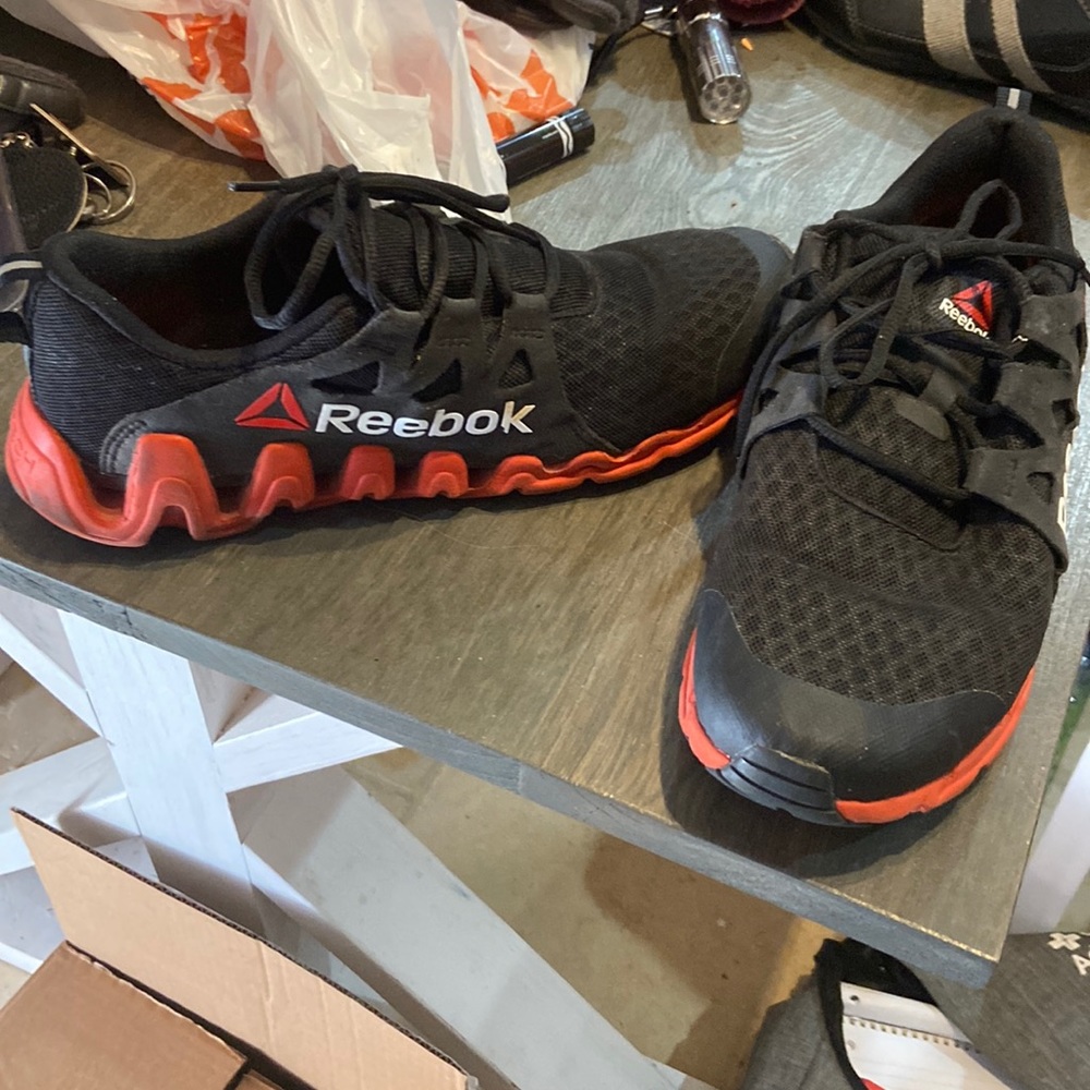Mens Reebok shoes